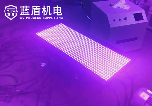 UVLED灯.jpg UVLED灯.jpg
